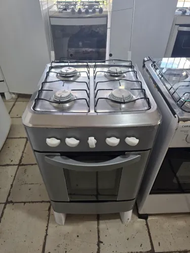 Fogão esmaltec funcionando perfeitamente acendimento manual