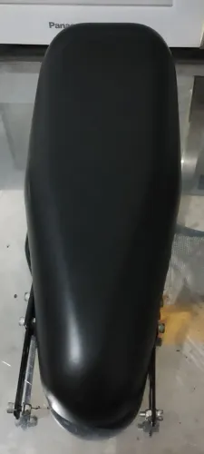 VENDO UMA CELE PRA BICICLETA