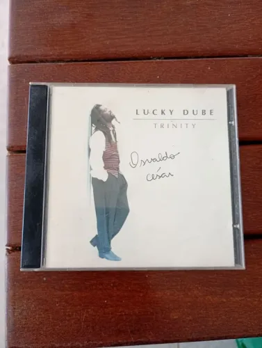 Cd de Reggae Lucky Dube Trinity