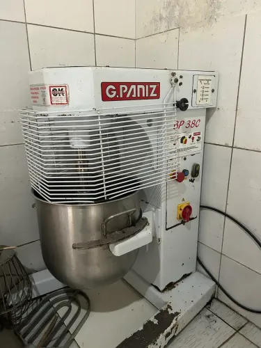 Vende essa Masseira valor de 5 mil mais tem conversa