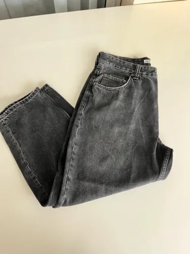 Calça jeans preta zara