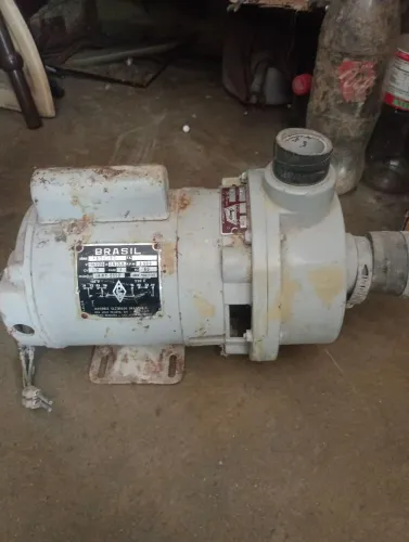 Motor elétrico