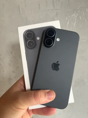 iPhone 17 256gb Black Titanium - Garantia Apple até Junho 2027 - Impecável!