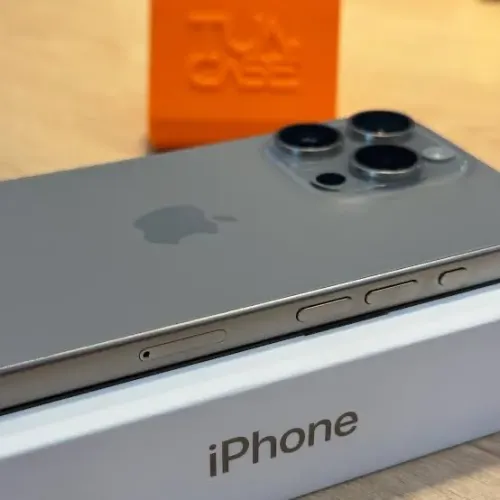 Celular iPhone 15 pro Max 256 bateria 91% garantia Apple