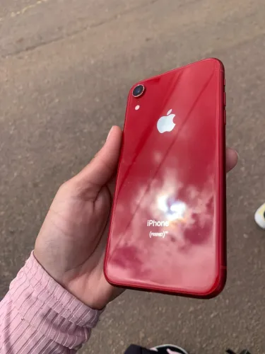 IPHONE XR VERMELHO 64GB
