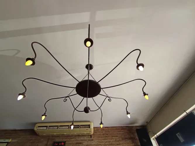 Lustre de Ferro