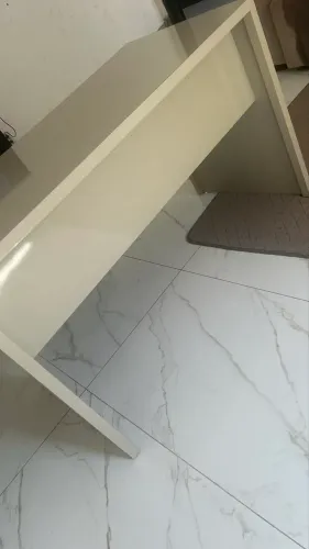 Mesa de computador Laqueada