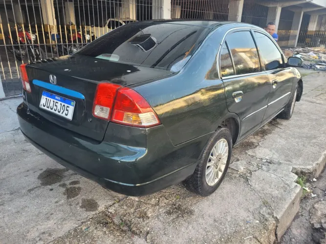 Honda Civic Sedan LX 1.7 16V 115cv Mec. 4P 2003