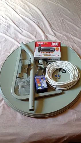 Nova antena parabolica valor 195,00