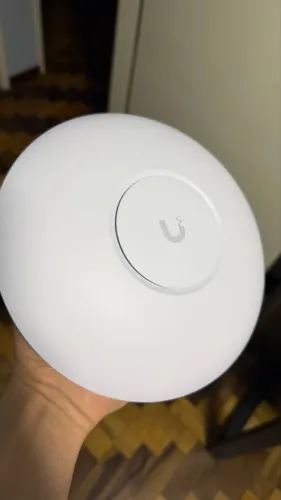 Roteador UNIFI 7 Pro