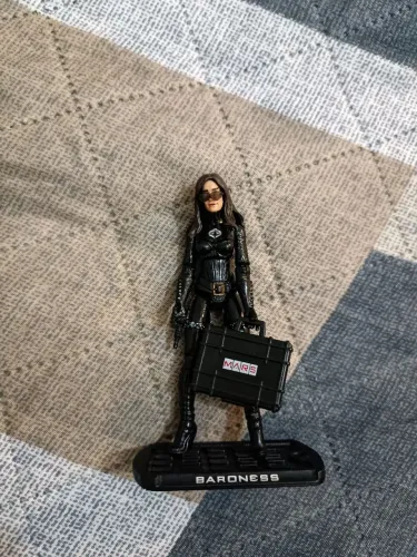 Figura Baroness g.i. Joe Hasbro The rise of the cobra (escala de 3,75 polegadas / 9,5 cm)