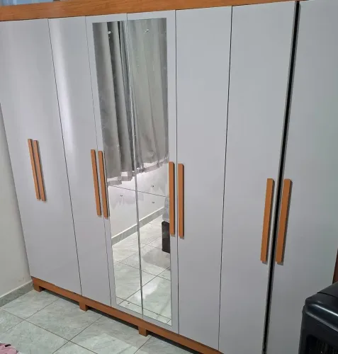 Guarda-roupa casal novo