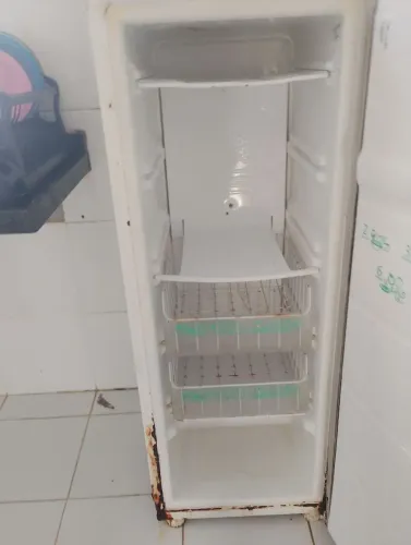 Freezer horizontal, marca Consul