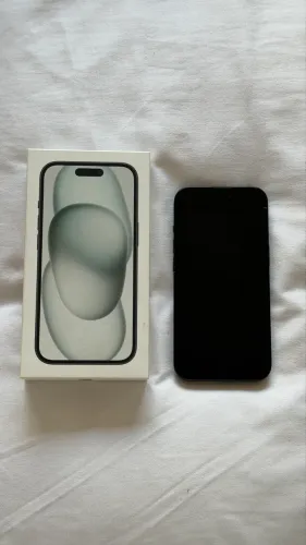 iPhone 15 - 256GB Preto ZERO