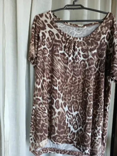 Blusa de malha tam GG - estado de nova