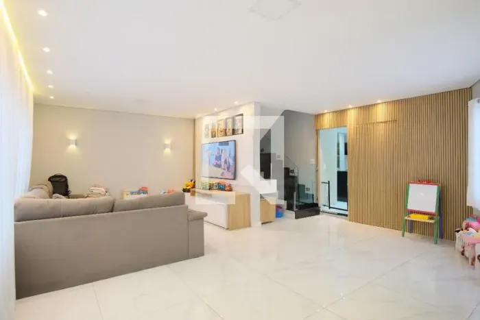 Casa à Venda - Vila Carrão, 3 Quartos, 350 m2