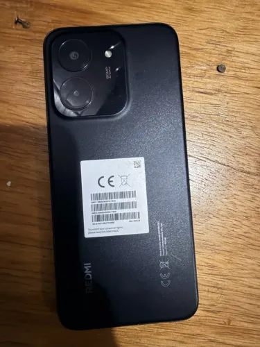 Note 15c 256 gigas 12 de ram