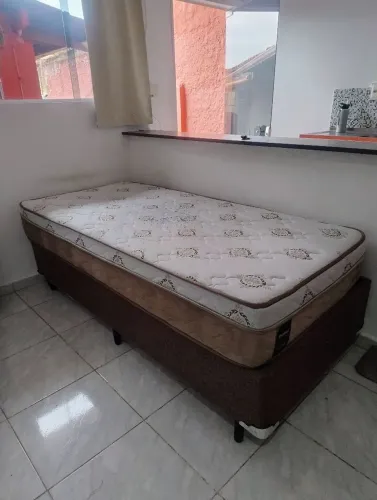 Cama box solteiro com colchão
