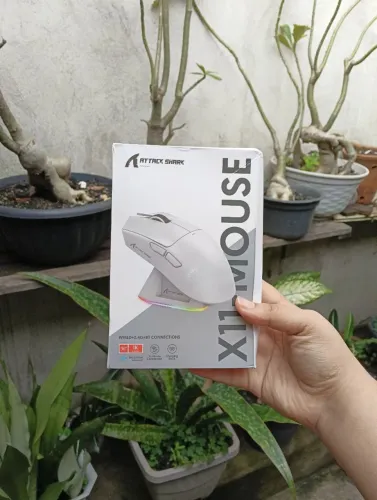 Mouse Gamer Attack Shark X11 - Sem Fio + Base de Carregamento