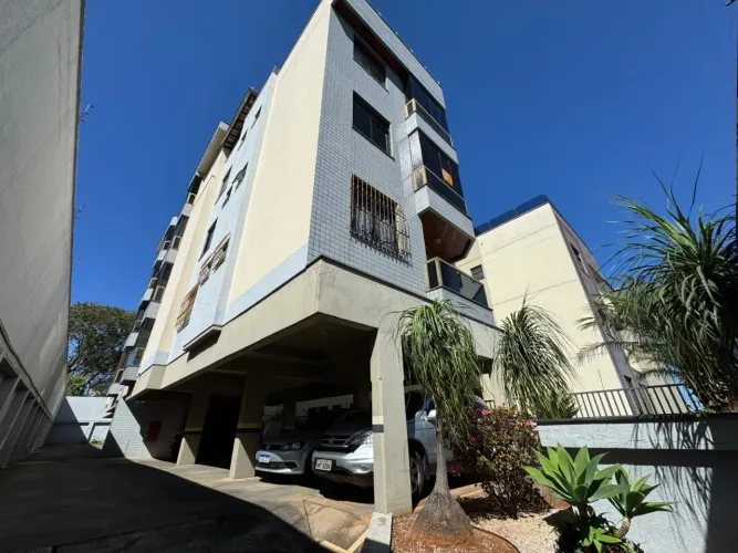 Apartamento Exclusivo em Prédio de Poucos Moradores 3 Quartos (Suíte) + 2 Vagas