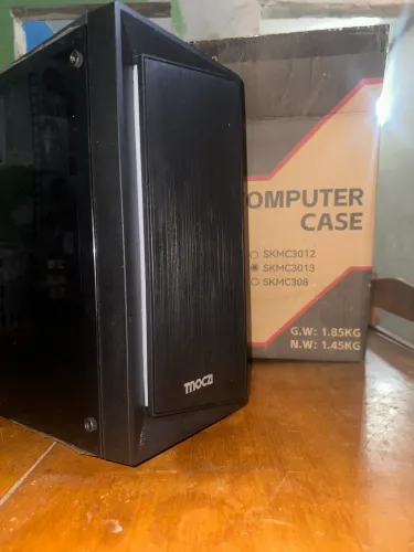 Gabinete com lateral de vidro e led + placa mãe