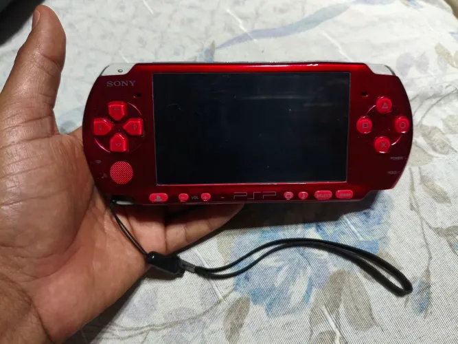 PSP 3000 ( NO ESTADO)