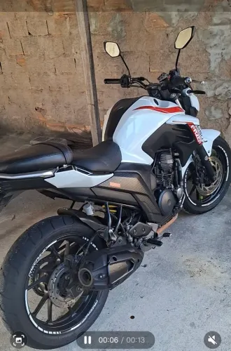 Vendo fz 25 2018 precisa trocar retentor de valvula