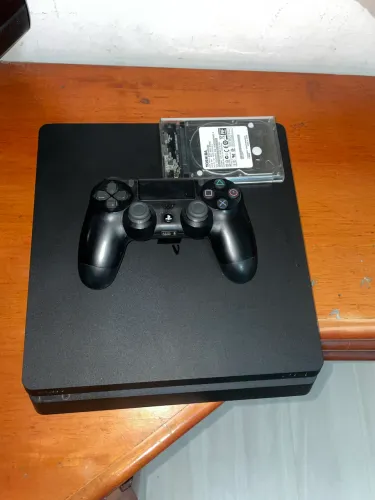 Vendo Ps4 Slim