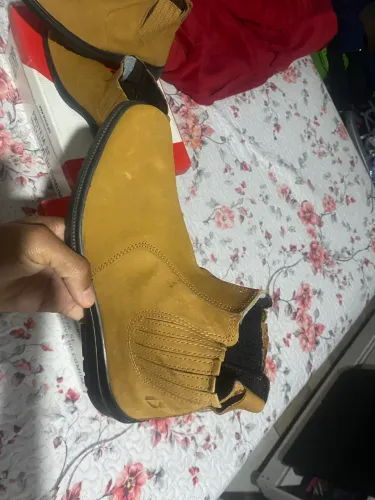Botinas tamanho 38