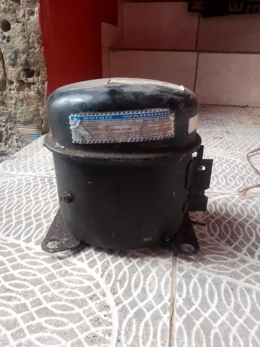 Motor de ar condicionado usado