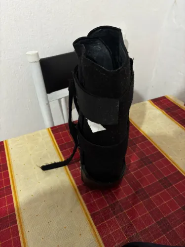Tipoia para pé
