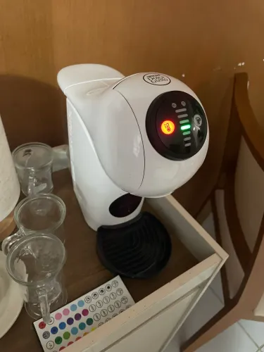 Nescafé Dolce Gusto Genio S Branca - Completa