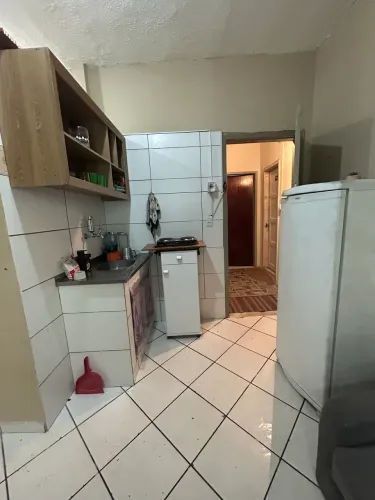 Vende-se Kitnet - GILKA MACHADO