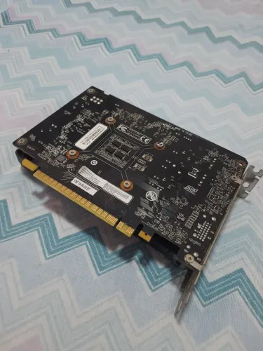 Placa de video GTX1650 4gb
