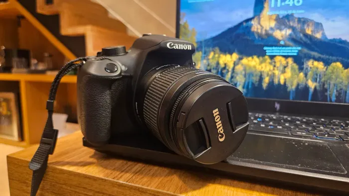 Canon T5 com Lente 18-55mm
