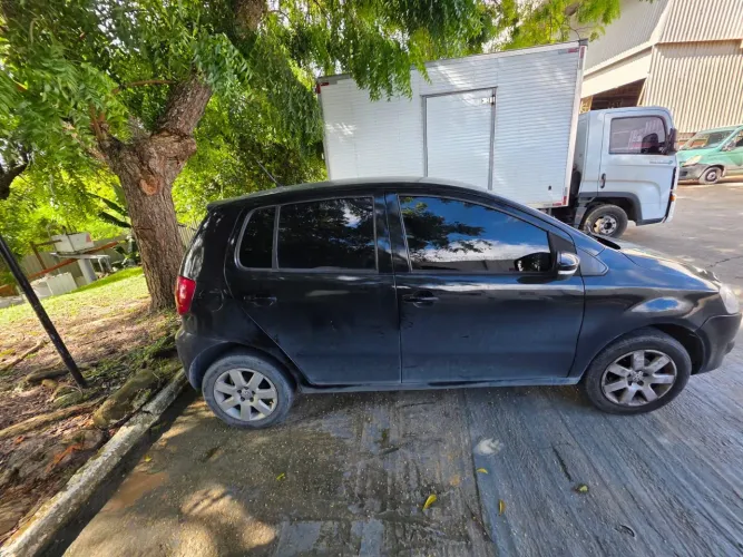 Volkswagen Fox 1.0 MI Total Flex 8V 5P 2012