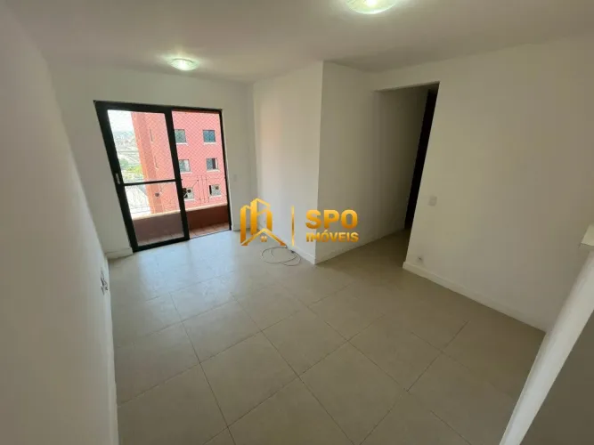 Apartamento com 2 dormitórios à venda no Villaggio Di San Remo condomínio com muito espaço