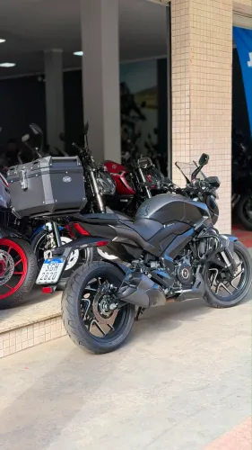 Bajaj dominar 400