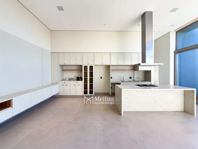 Casa térrea neoclássica 3 suítes - Cond. Village Normandie - Pé-direito duplo - R$ 1.530.0