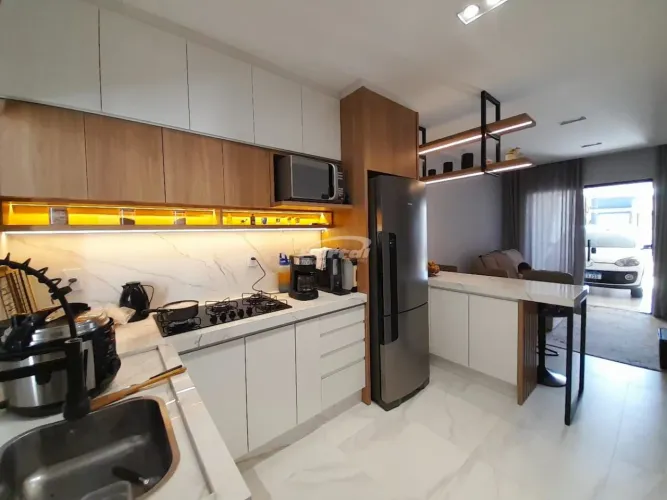 Belisíma casa, pronta para morar, no Santa Terrezinha Gaspar-SC