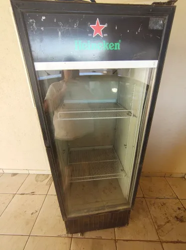 Expositor metalfrio refrigerado 400 litros