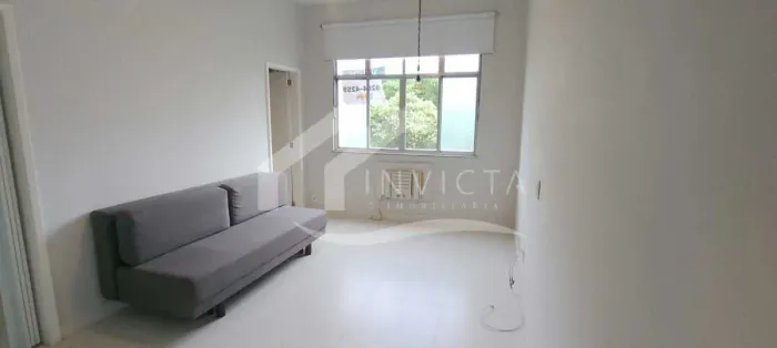 Excelente oportunidade de sala quarto no Leblon