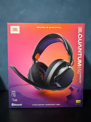 JBL Quantum 650