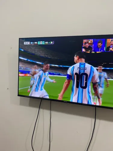 Tv Roku 43 polegadas fullHD
