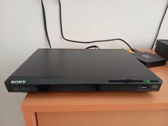 DVD Player Sony DVP-SR370 com USB + Cabo RCA - Funcionando