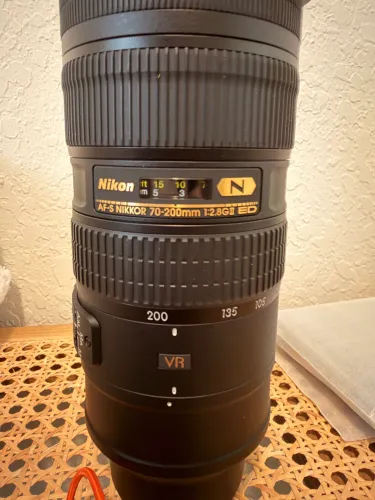 Lente Nikon Nikkor 70 200 2.8 AF-S VR G II