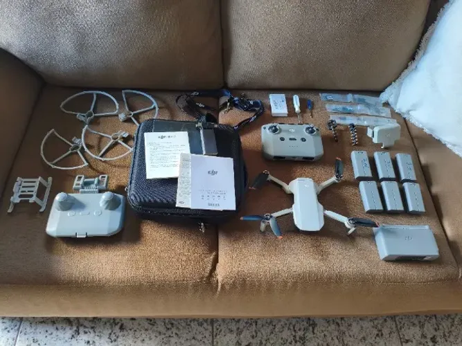 DJI Mini2 Flymore combo com 6 baterias e case rigido completo.