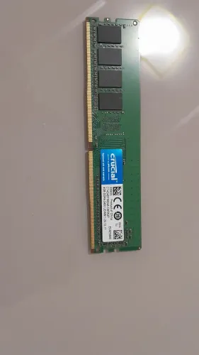 Combo Memória RAM DDR4 Desktop 12GB (Pente 8GB Kingston + Pente 4GB Crucial)