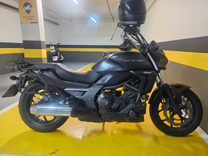 Honda ctx700