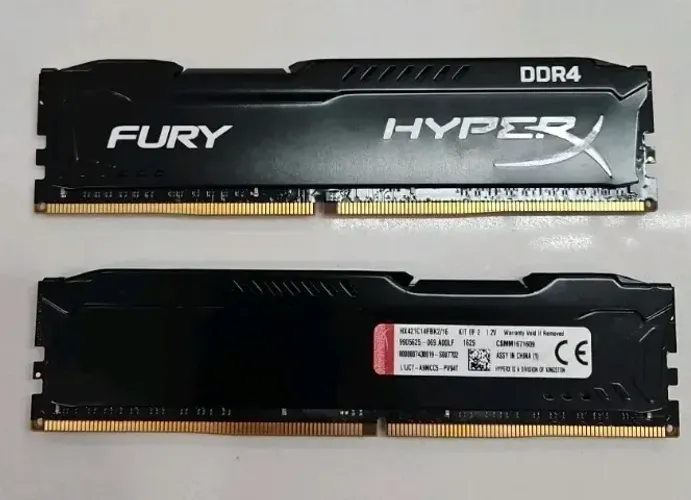 Memória RAM HyperX Fury DDR4 8GB (2 x 4GB dual channel) - Excelente estado